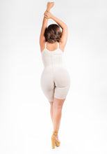 Load image into Gallery viewer, RTW Tributo Slim Silhouette Beige
