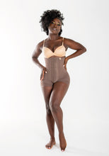 Load image into Gallery viewer, Tributo Custom Faja 3002 Dark Brown
